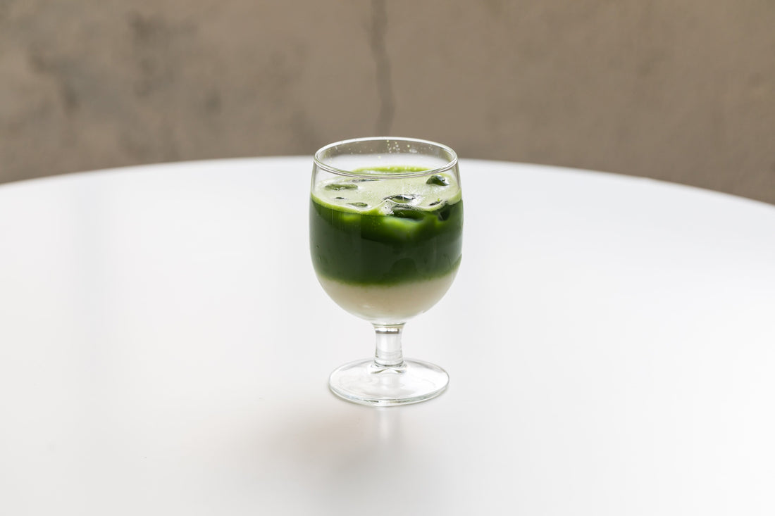 How to Make the Perfect Iced Matcha Latte 🌿